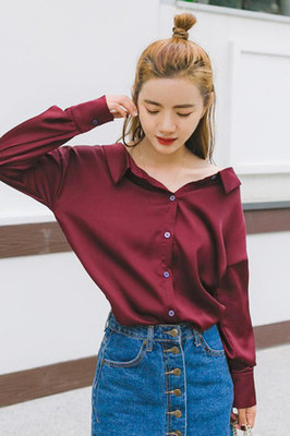 真丝绸缎女衬衫的优雅穿搭指南 从日常到盛装，尽显高级质感